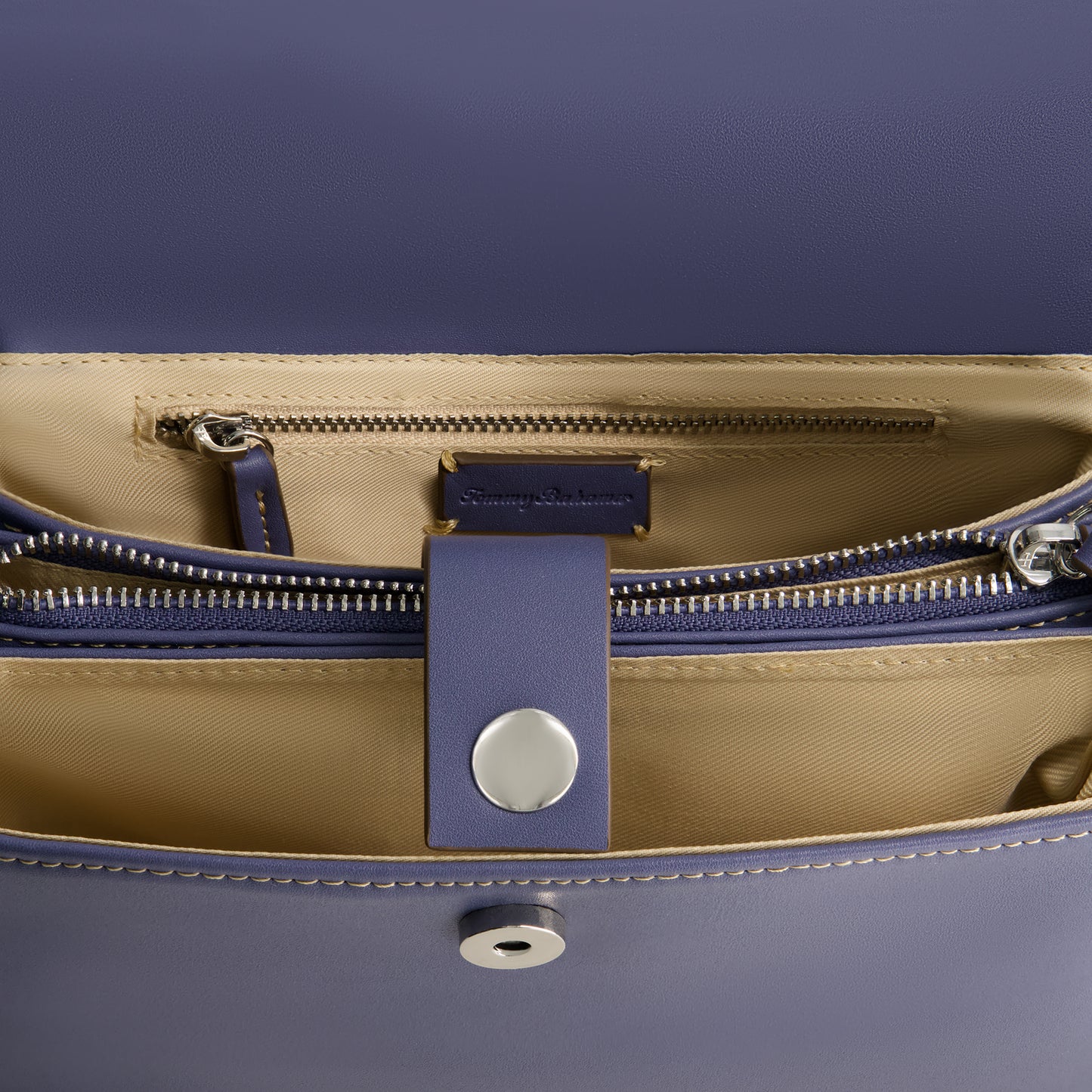 Tommy Bahama Debossed Logo Flat Messenger Bag, NAVY