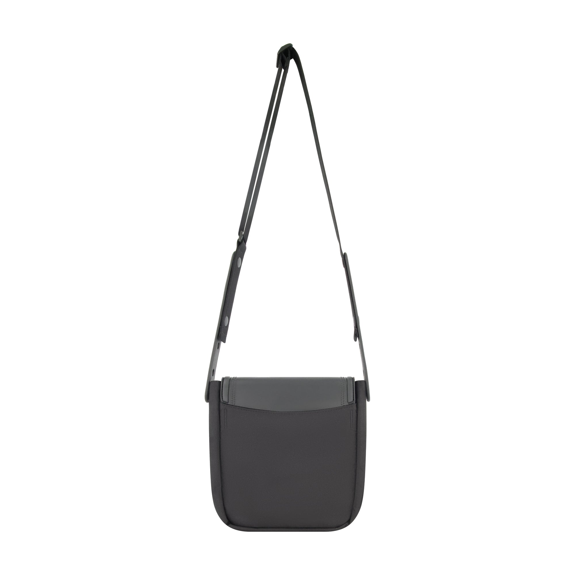 Crocs Classic Crocssbody with front flap