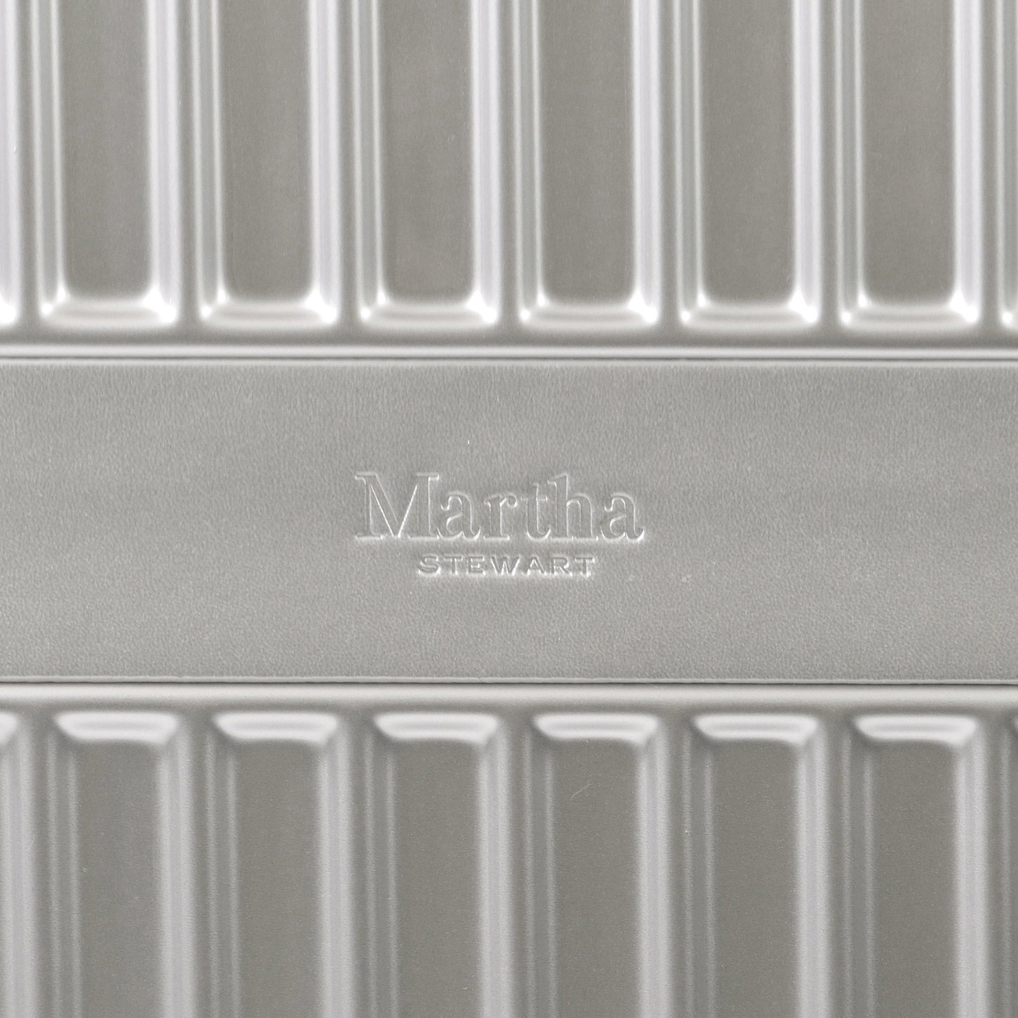Martha Stewart The Bedford 22" Hardcase Carry-On