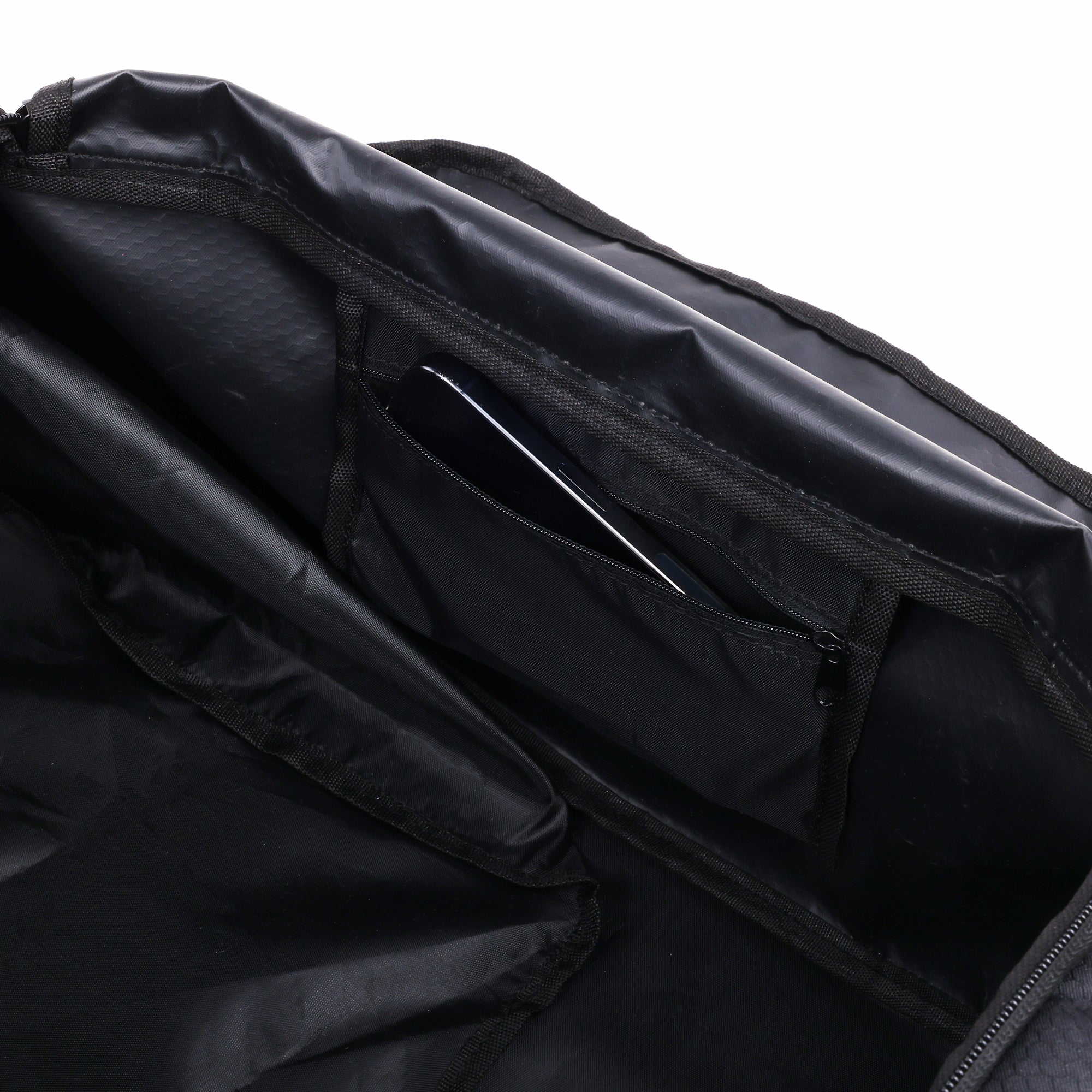 UFC Medium 18" Duffle Bag